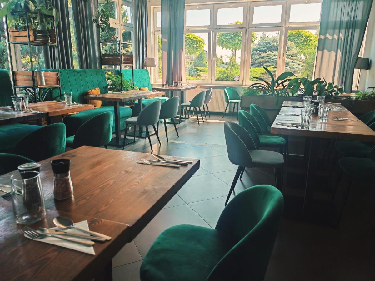 Maka I Magia Obiady Domowe Hotel Zambrow Esterno foto