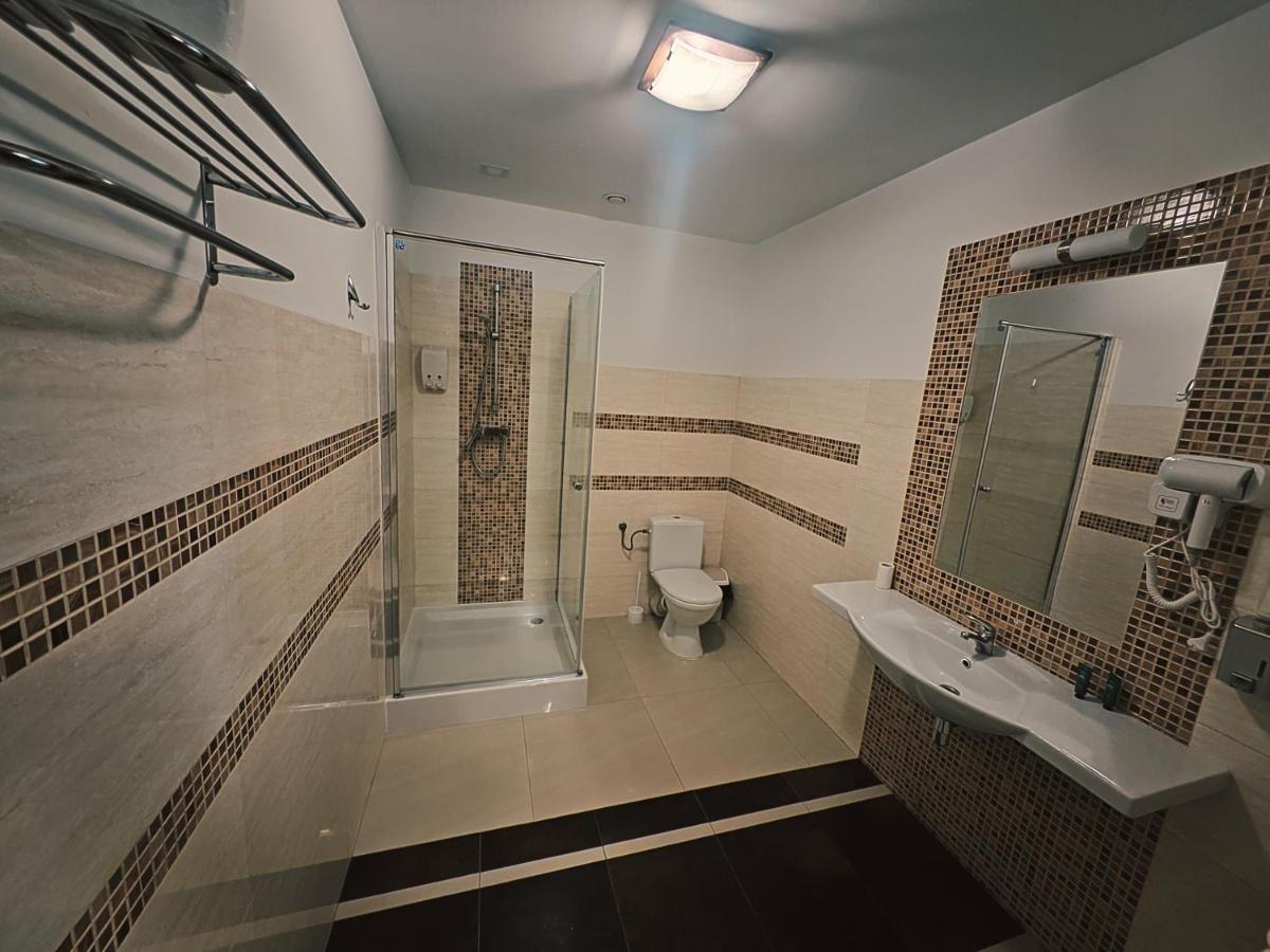 Maka I Magia Obiady Domowe Hotel Zambrow Esterno foto