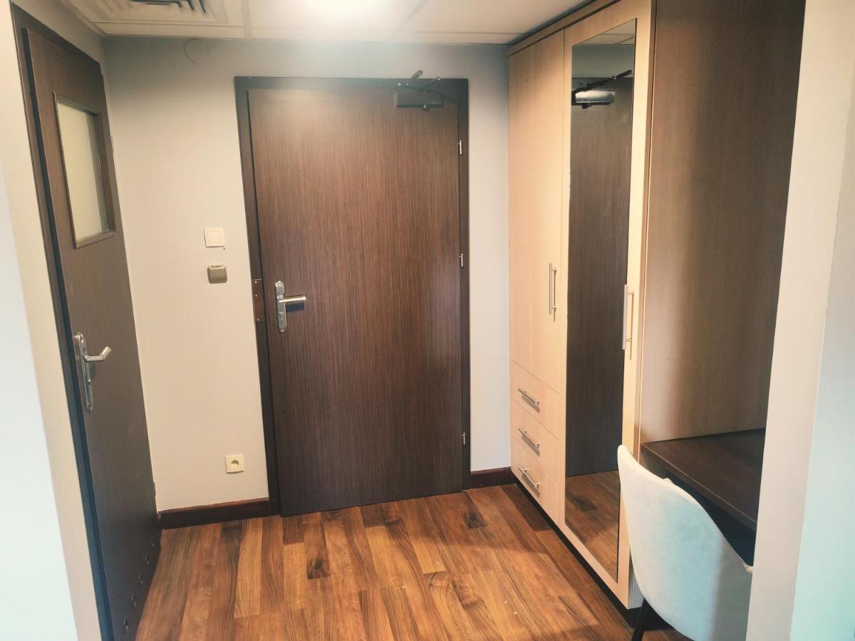 Maka I Magia Obiady Domowe Hotel Zambrow Esterno foto