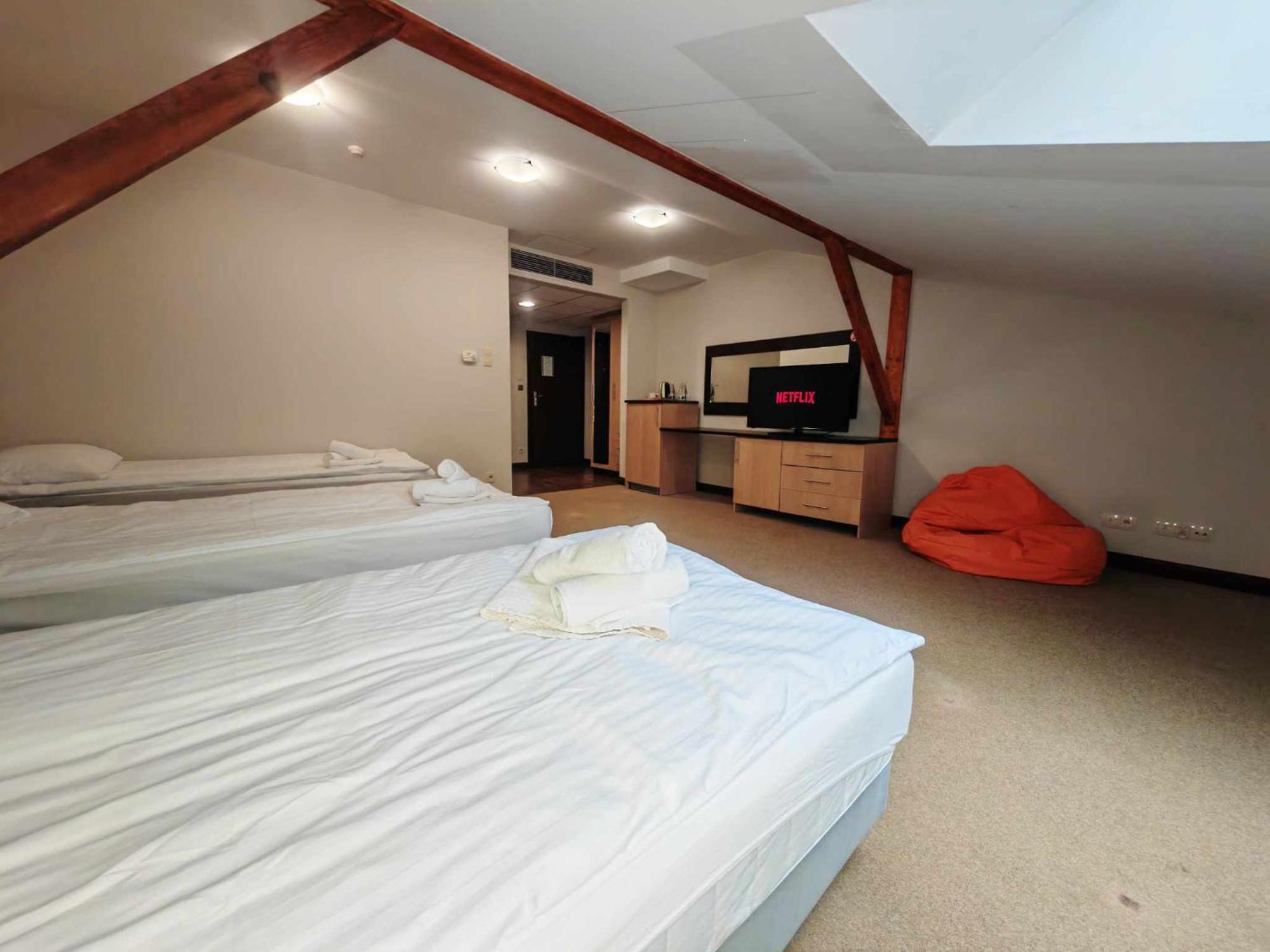 Maka I Magia Obiady Domowe Hotel Zambrow Esterno foto