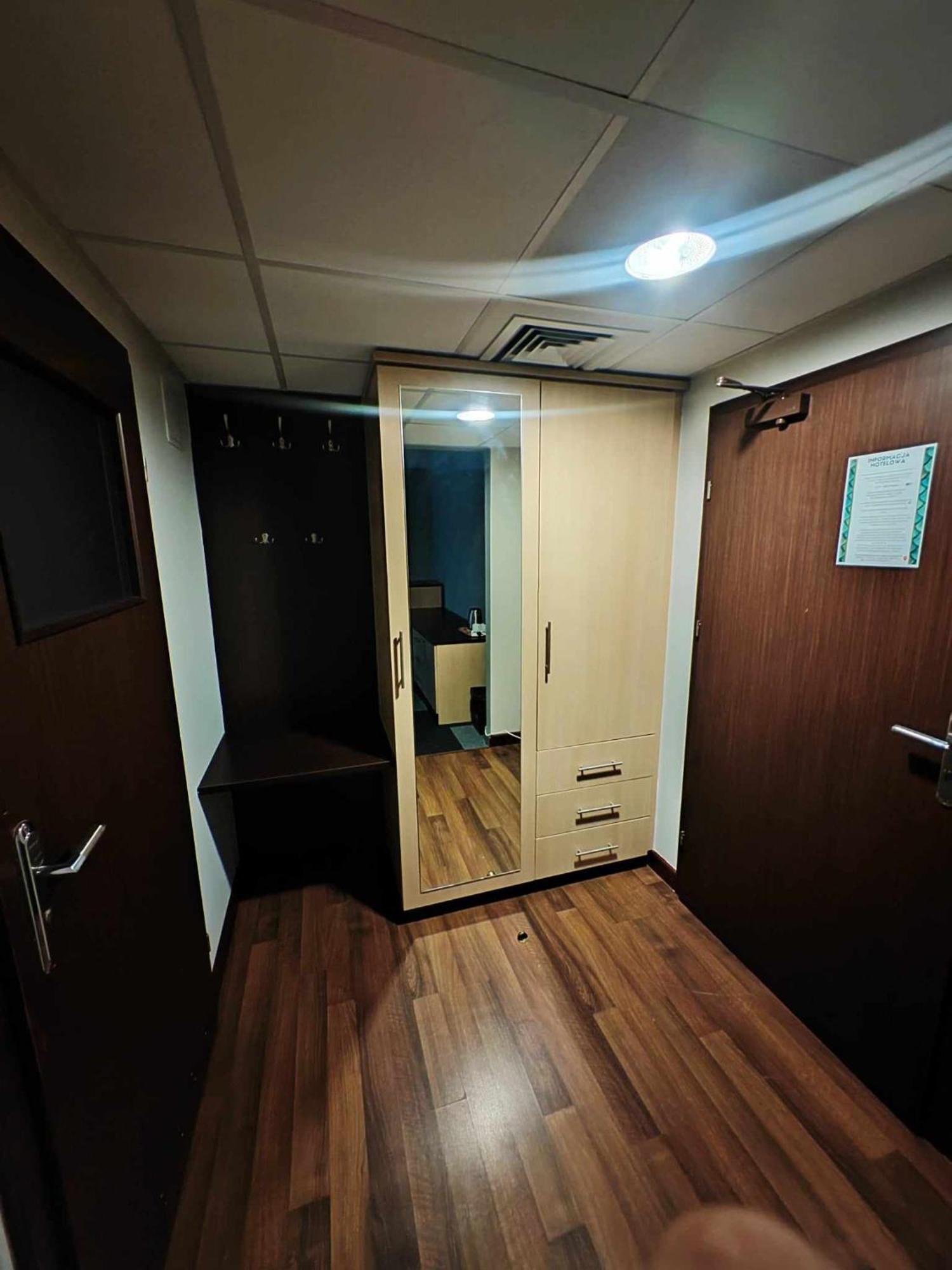 Maka I Magia Obiady Domowe Hotel Zambrow Esterno foto